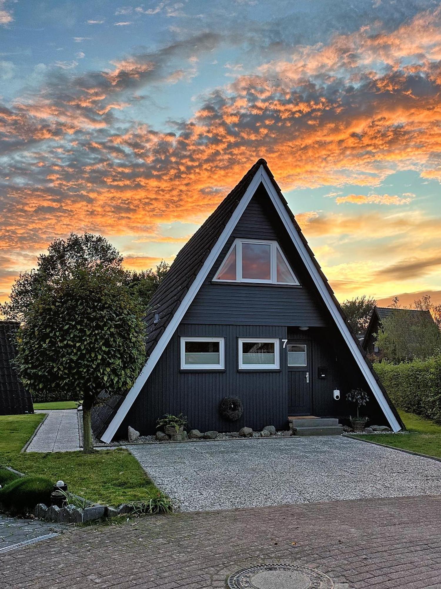 Nur-Dach-Haus Am Alfsee Rieste Exteriör bild