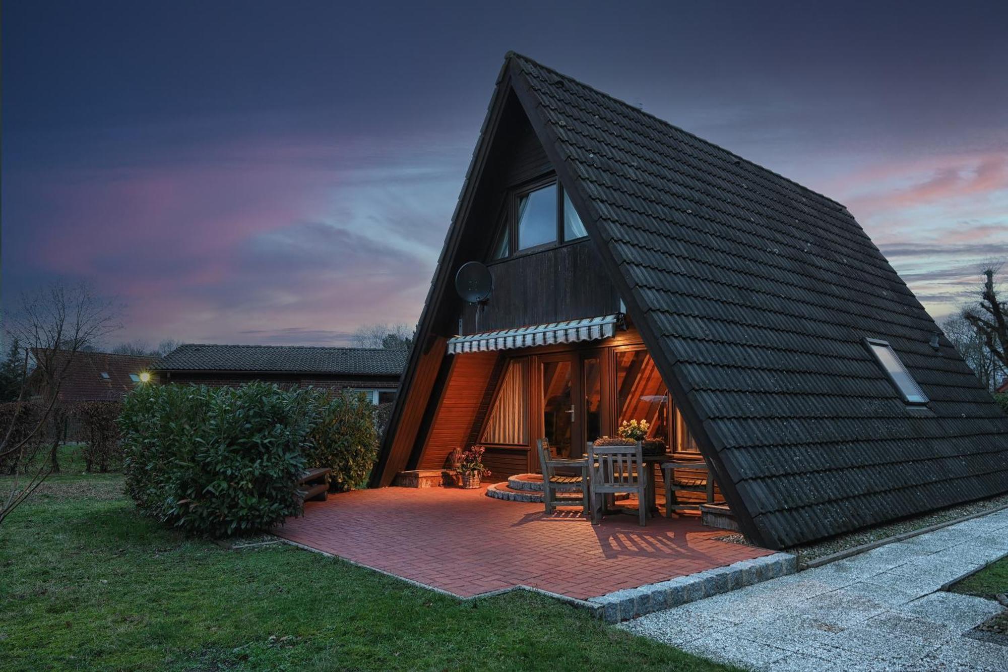 Nur-Dach-Haus Am Alfsee Rieste Exteriör bild